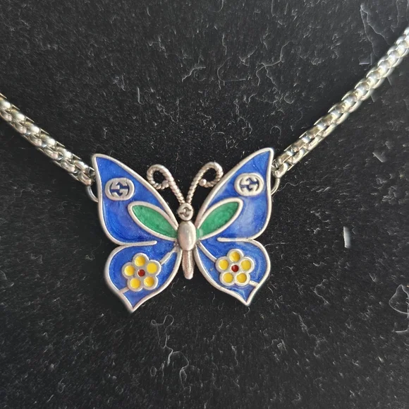 Gucci Butterfly Necklace - Picture 2 of 5